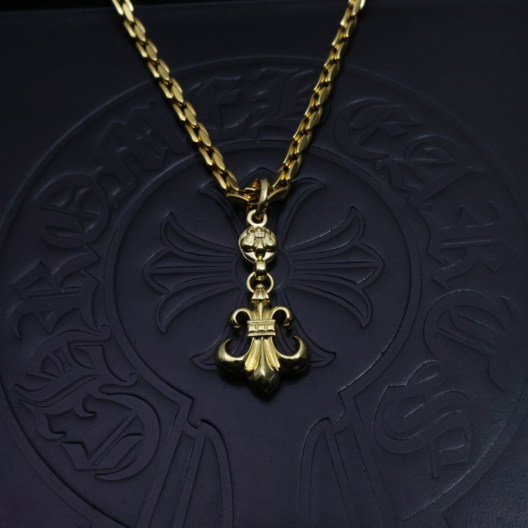 クロムハーツ「Chrome Hearts」クラシッククロスペンダントネックレス