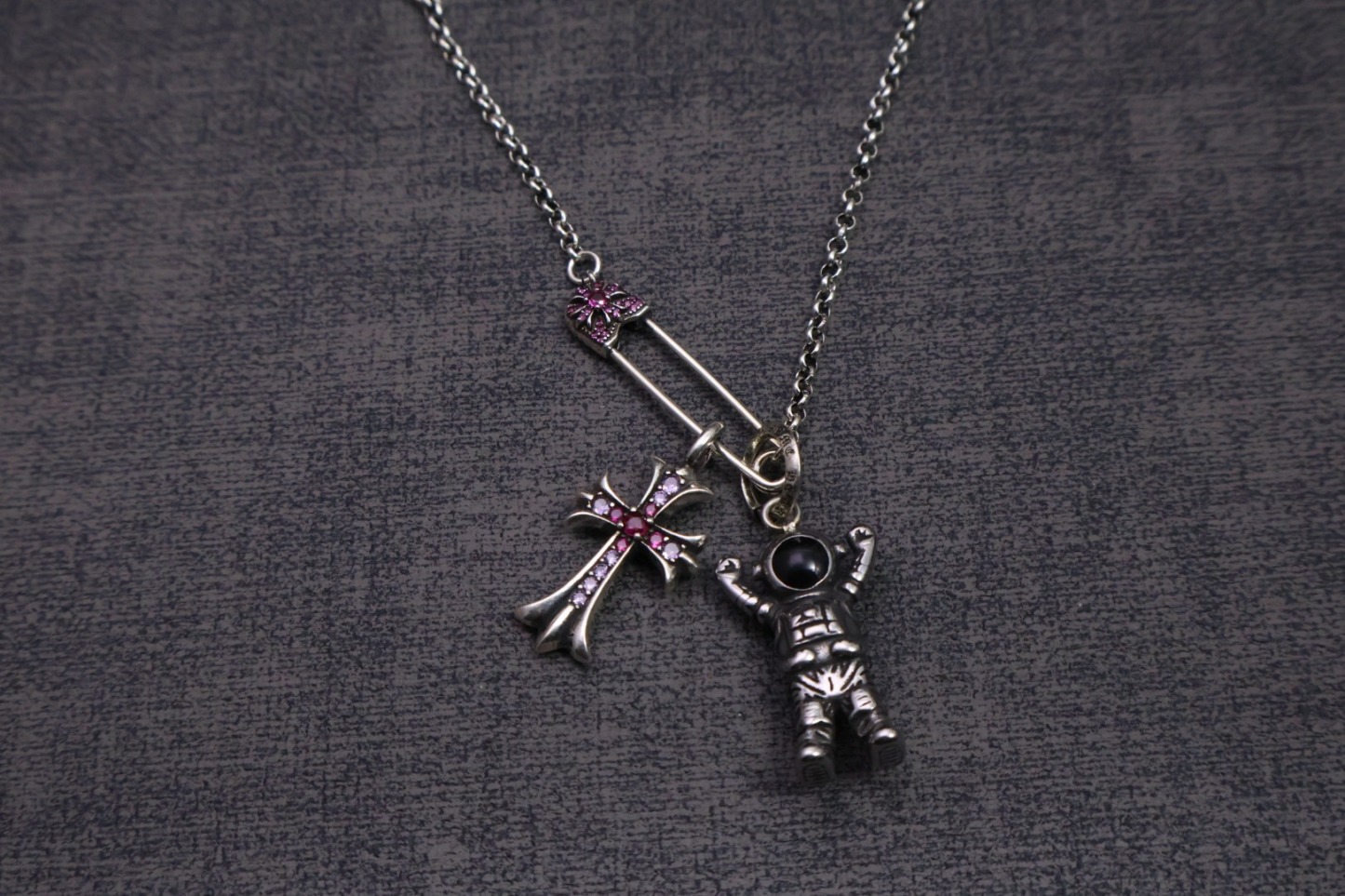 クロムハーツネックレスです