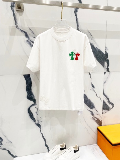 クロムハーツ「Chrome Hearts」レザー&サンスクリットTシャツ