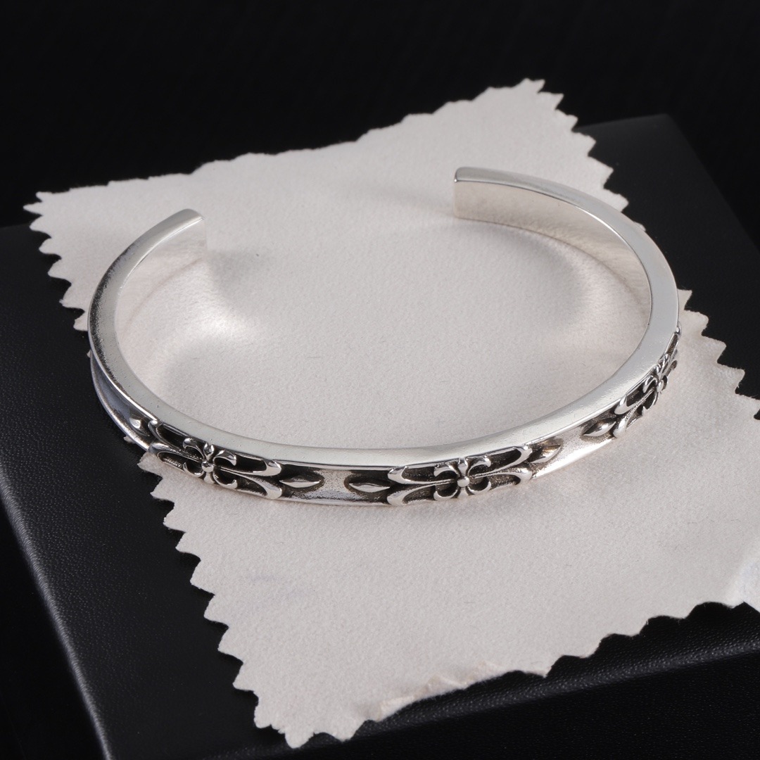 クロムハーツ「Chrome Hearts」クロム・ハーツ クラシックブレスレット アクセサリー