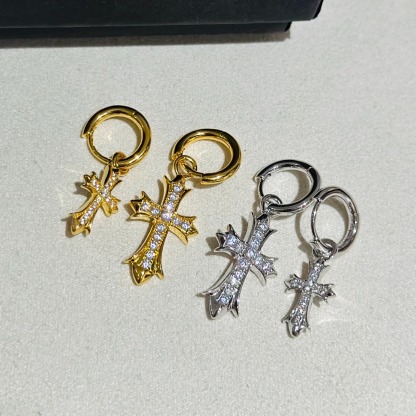 クロムハーツ「Chrome Hearts」クロムハーツ アシンメトリークロスピアス S925 ピアス