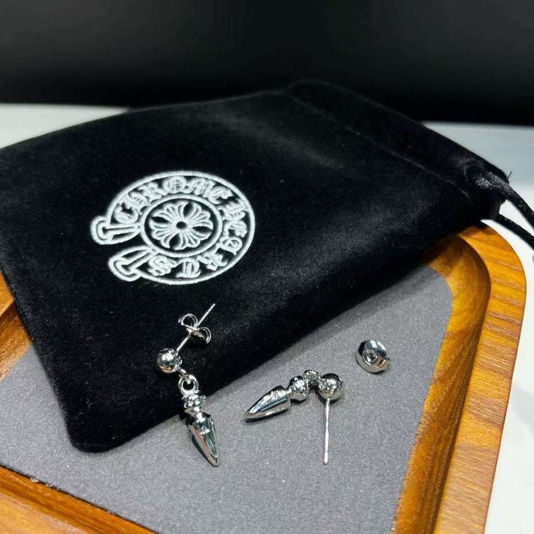 クロムハーツ「Chrome Hearts」クロムハーツ バレットピアス 18Kゴールド ピアス