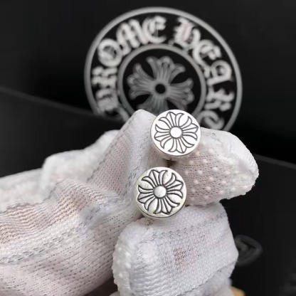 クロムハーツ「Chrome Hearts」クロムハーツ クロスフラワーピアス S925 アンティークシルバー ピアス