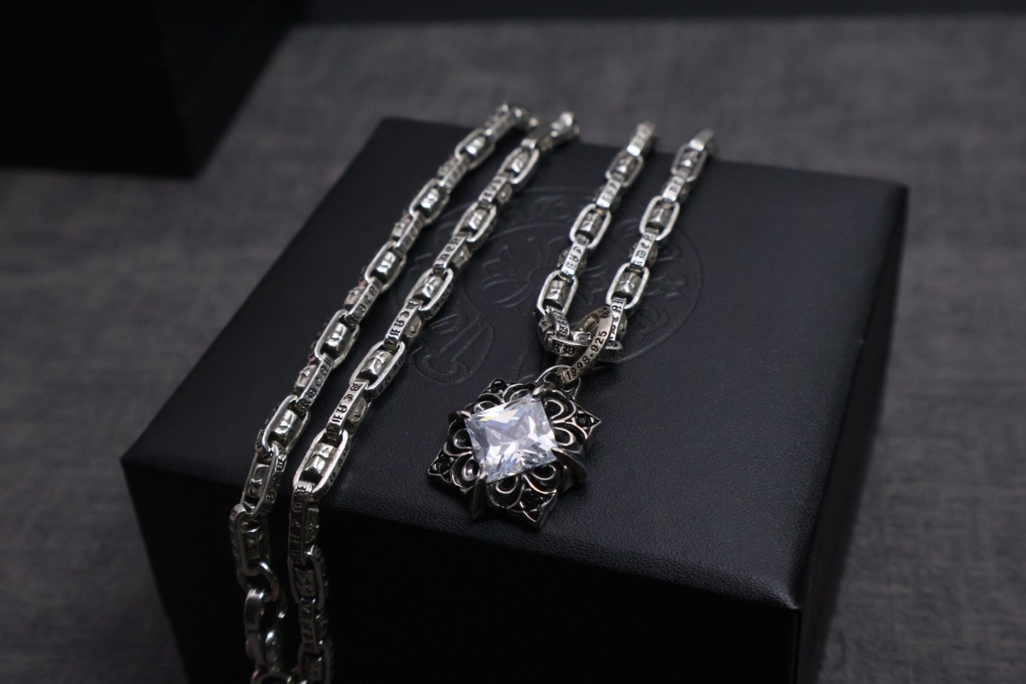 クロムハーツネックレスですP120