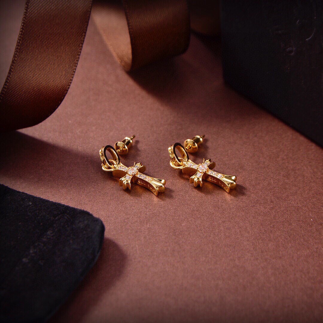 クロムハーツ「Chrome Hearts」クロムハーツ 3Dクロススタッドピアス S925 ピアス