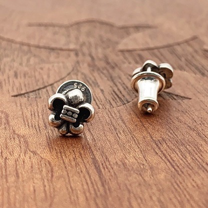 クロムハーツ「Chrome Hearts」クロムハーツ フルール・ド・リスピアス S925 ユニセックス ピアス