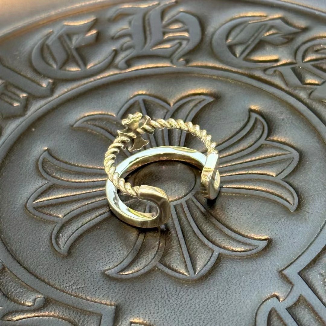 クロムハーツ（Chrome Hearts） クラシッククロスリング