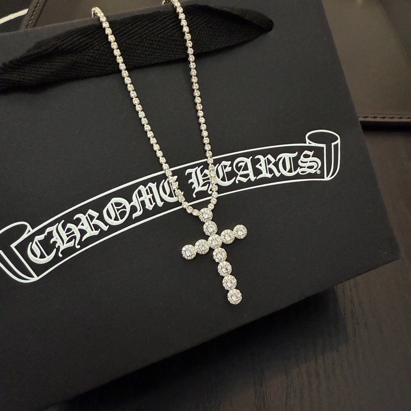 クロムハーツ「Chrome Hearts」ダイヤモンドクロス ペンダントネックレス