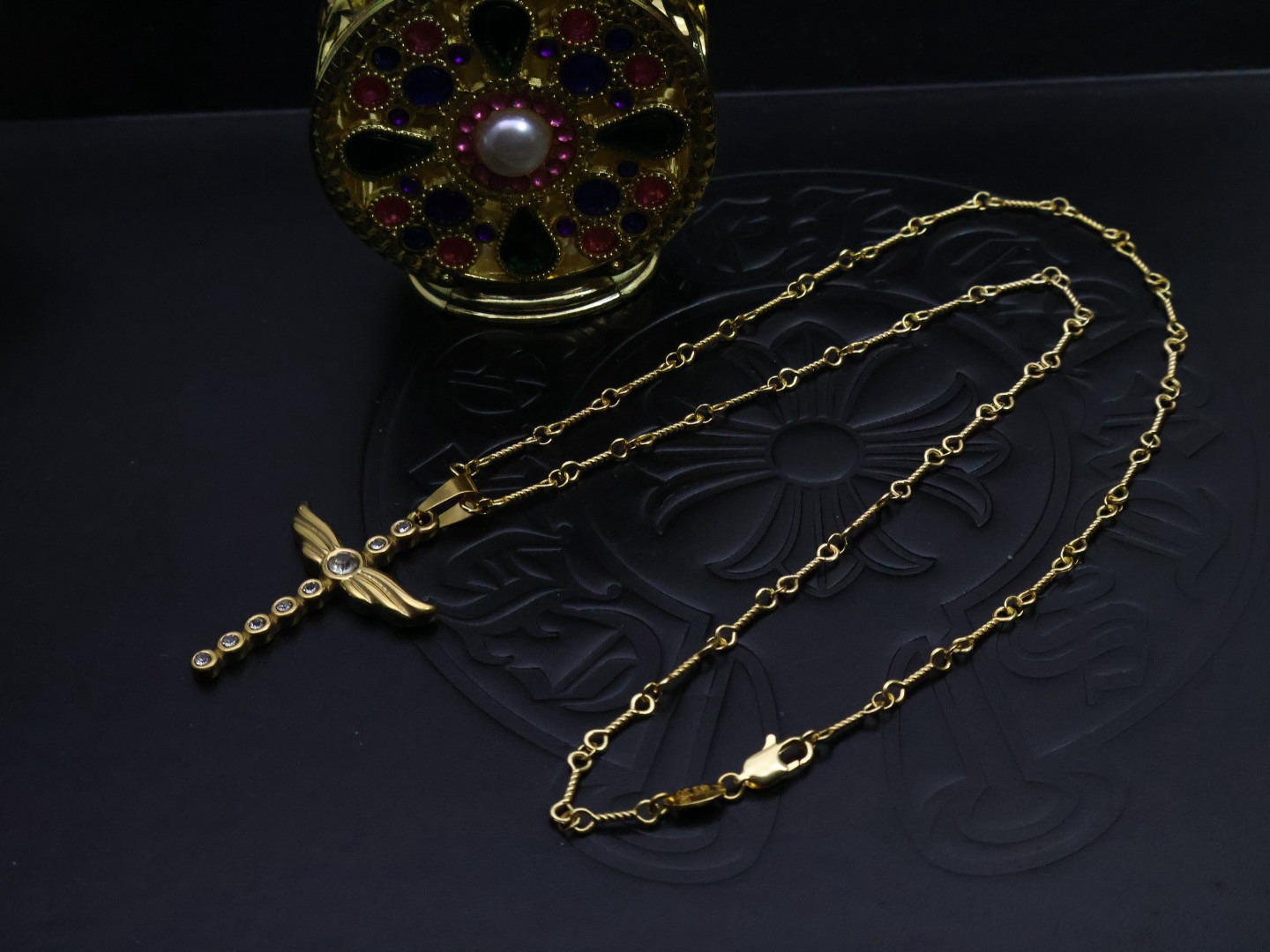 クロムハーツ「Chrome Hearts」アイコニッククロス ネックレス