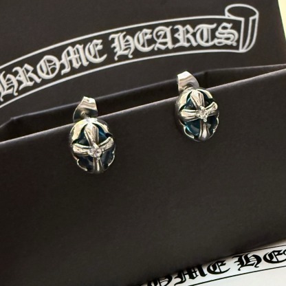 クロムハーツ「Chrome Hearts」クロムハーツ ブルーダイヤモンドクロスピアス 18K WG ピアス