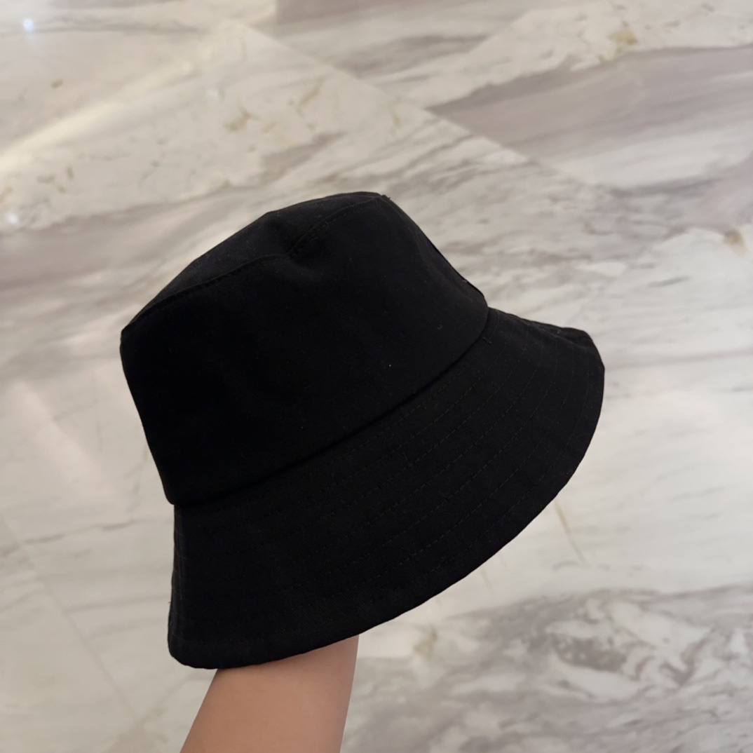 クロムハーツ「Chrome Hearts」モダン バケットハット