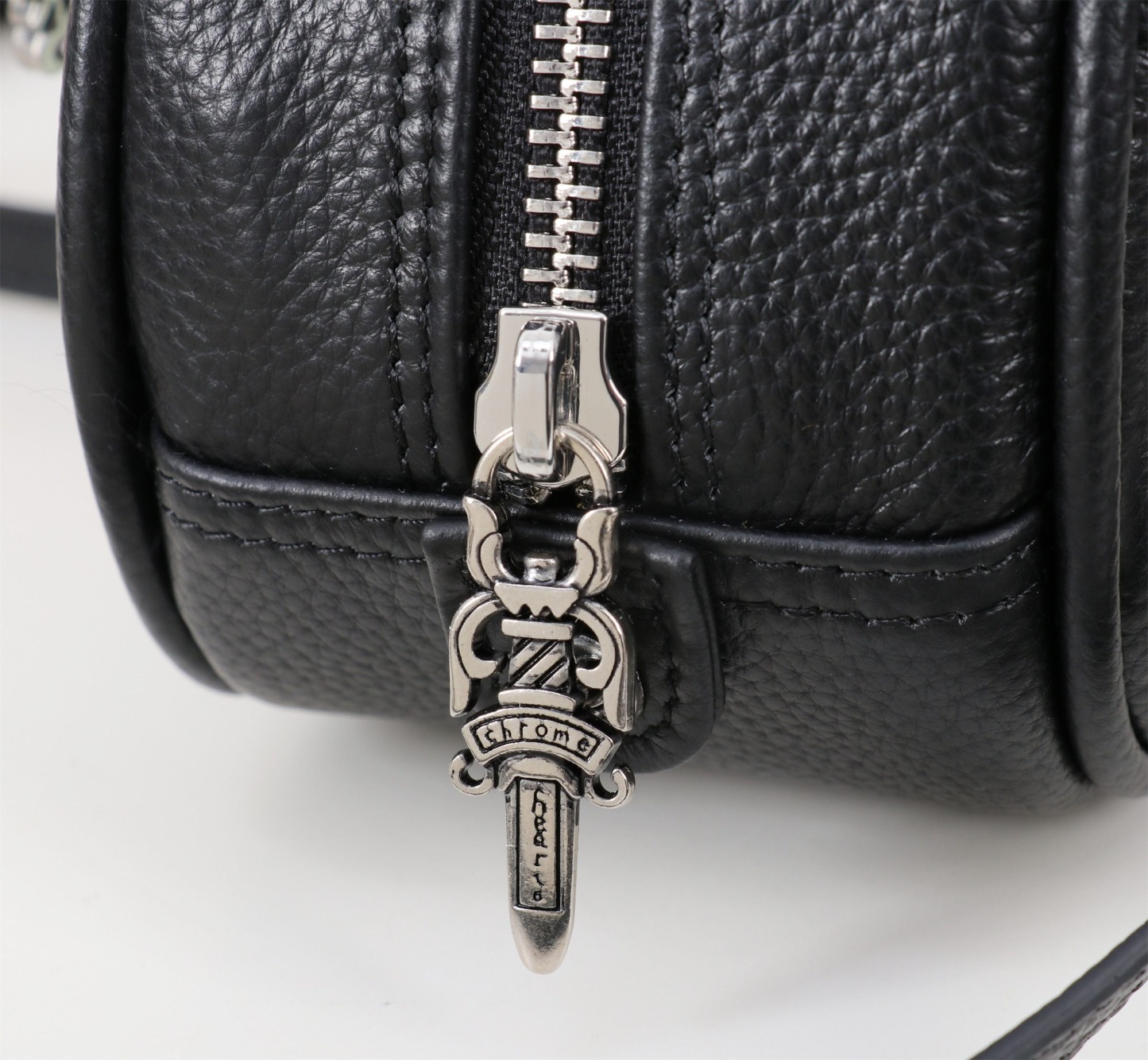 クロムハーツ「Chrome Hearts」クロスロゴ ボウリング ミニバッグ