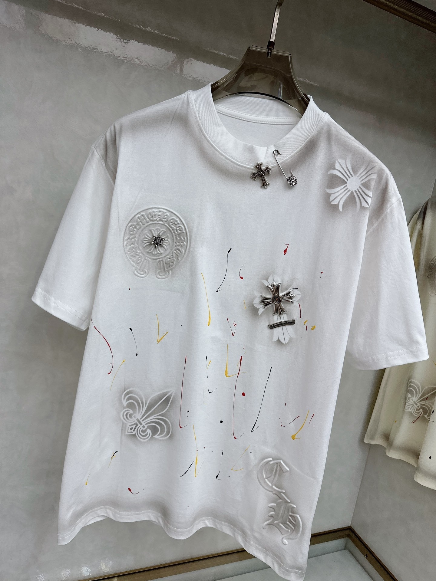 クロムハーツ「Chrome Hearts」ハンドペイントロゴ カジュアルTシャツ