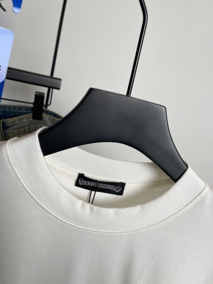 クロムハーツ「Chrome Hearts」エンブロイダリーTシャツ