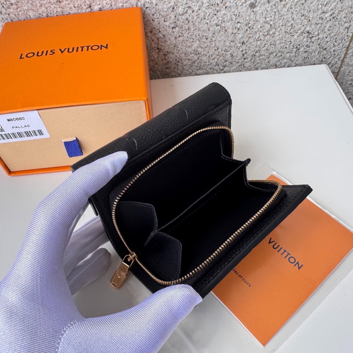 ルイ・ヴィトン「Louis Vuitton」ポルトフォイユ･パイロット