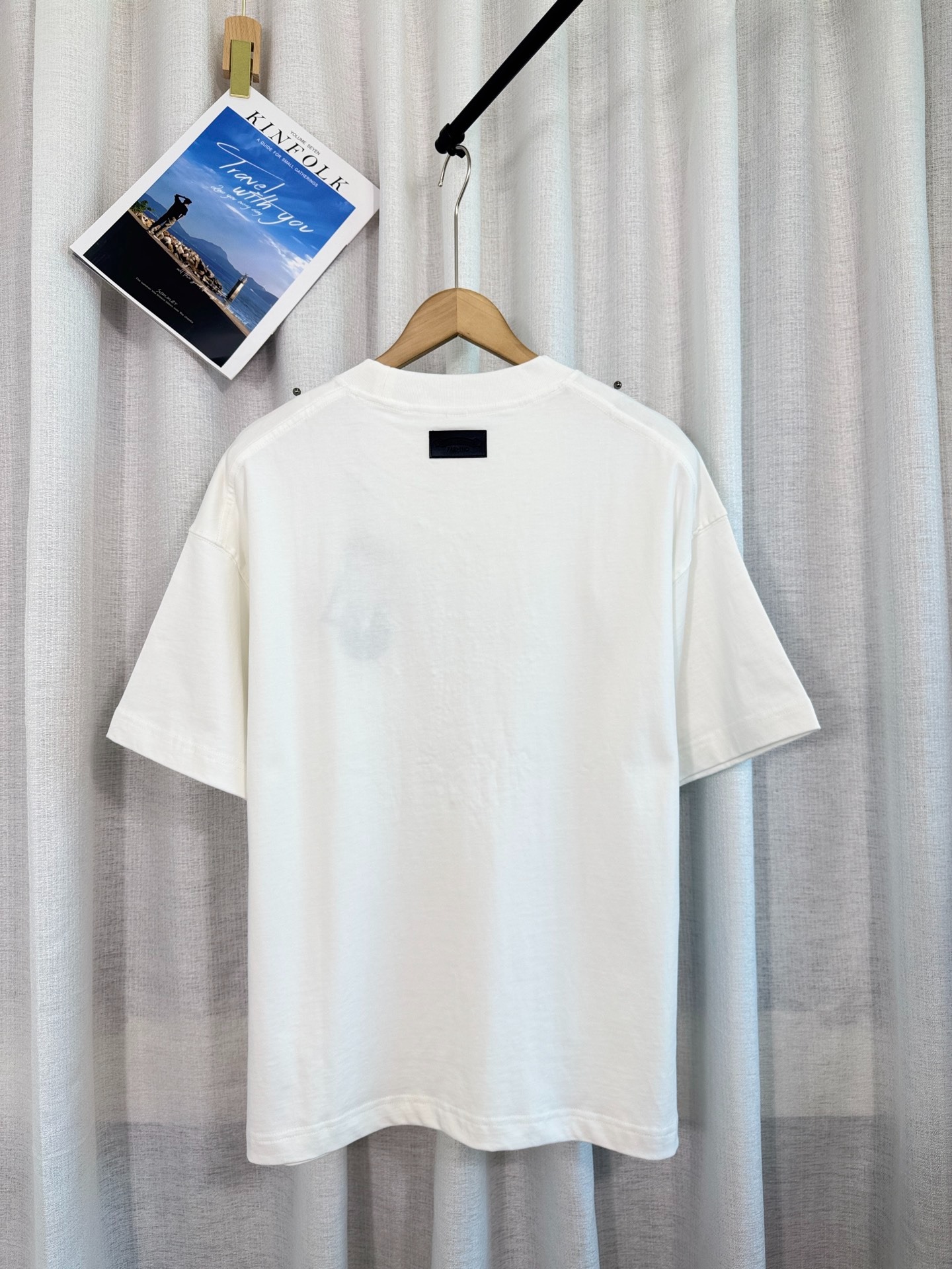 クロムハーツ「Chrome Hearts」ホースシュー＆クロス パールプリント Tシャツ