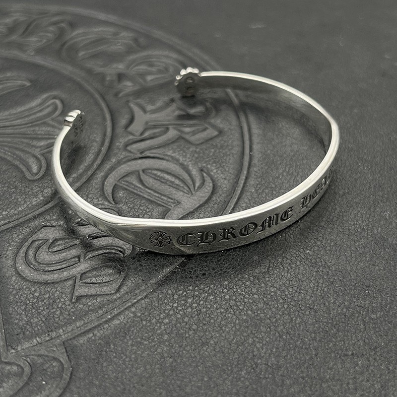 クロムハーツ「Chrome Hearts」Vintage Logo Cuff Bracelet (Adjustable)