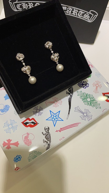 クロムハーツ「Chrome Hearts」クロムハーツ ハートクロスパールピアス ロングピアス