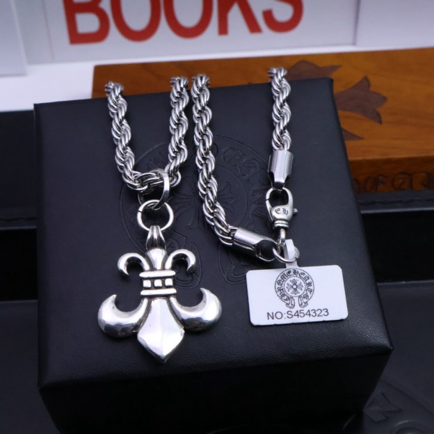 クロムハーツネックレスですP110