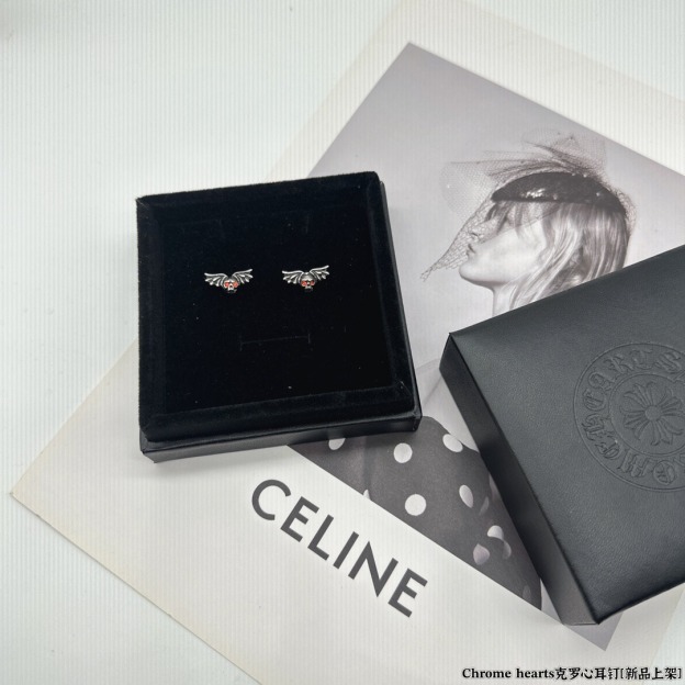 クロムハーツ「Chrome Hearts」アンティーククロスピアス S925 ユニセックス ピアス