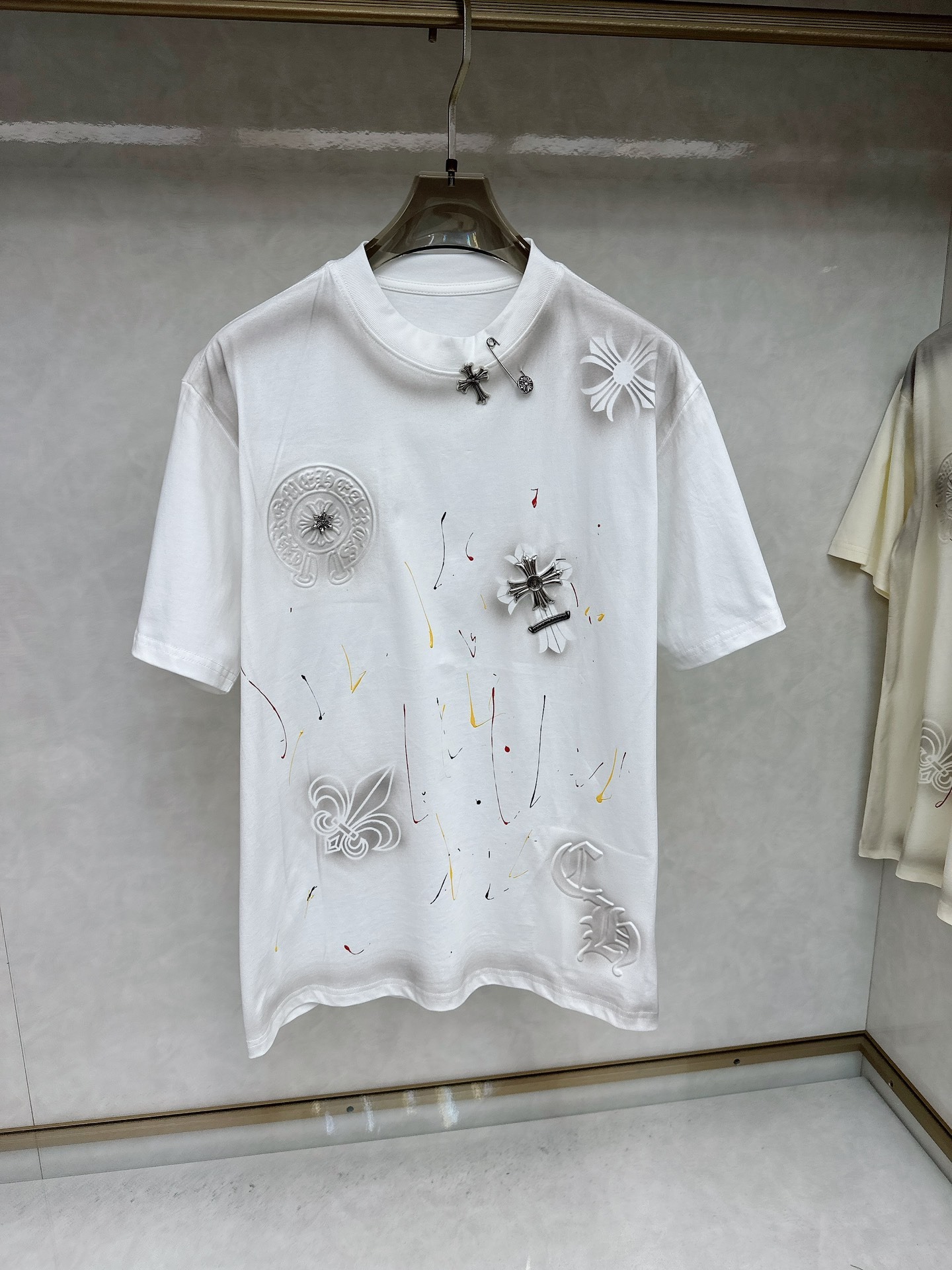 クロムハーツ「Chrome Hearts」ハンドペイントロゴ カジュアルTシャツ