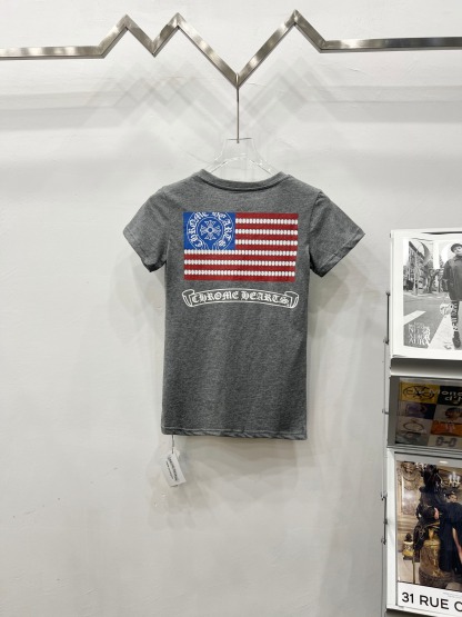 クロムハーツ「Chrome Hearts」ボタニカルVネックTシャツ