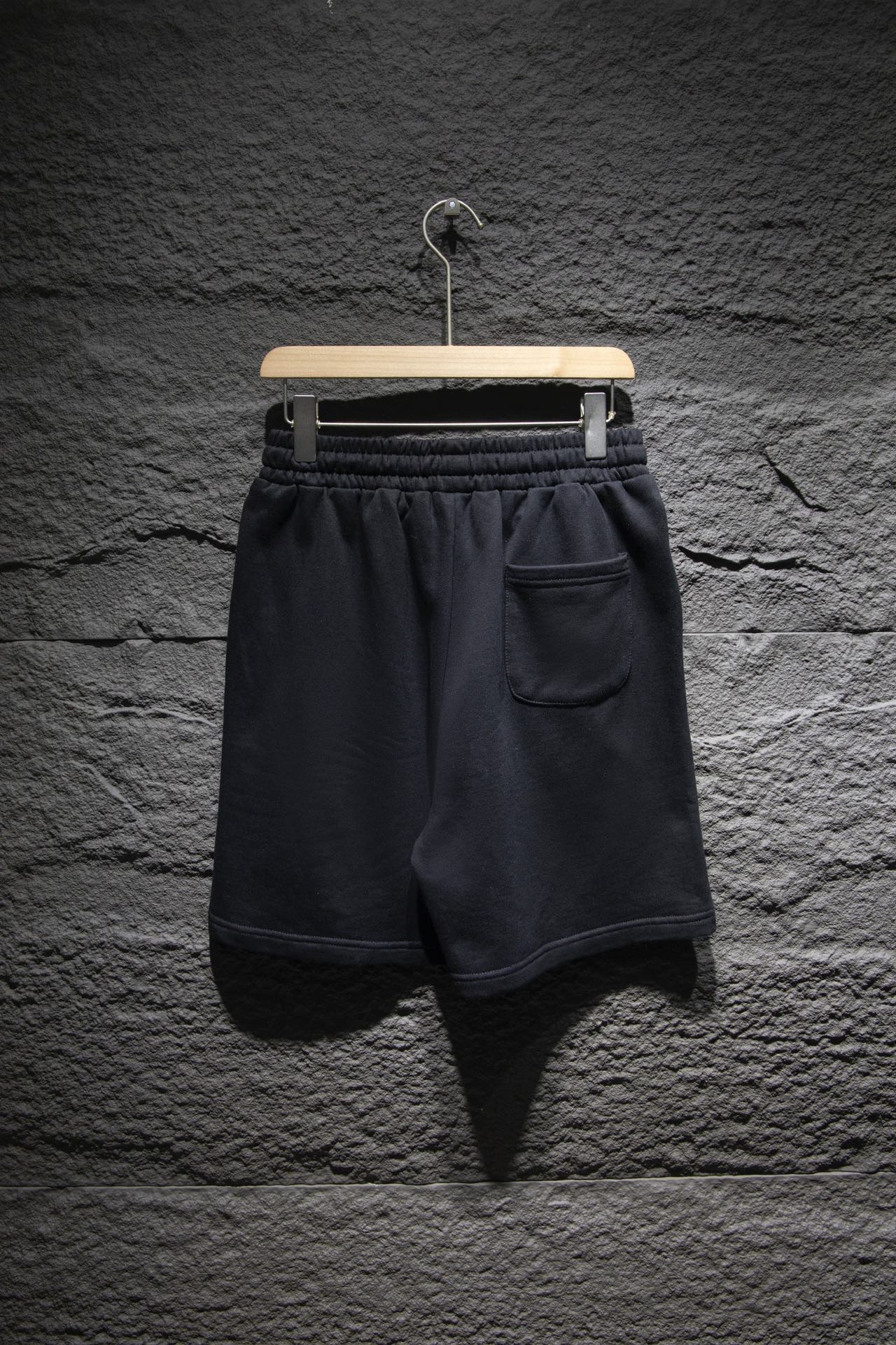 クロムハーツ「Chrome Hearts」ヴィンテージウォッシュ エンブロイダリー カーゴショーツ