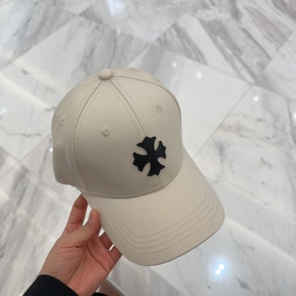 クロムハーツ「Chrome Hearts」ディストレスド スナップバック キャップ