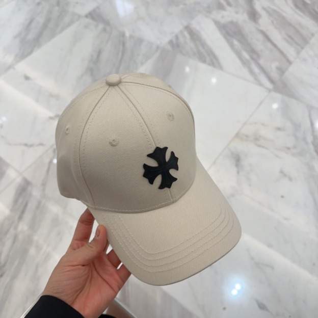 クロムハーツ「Chrome Hearts」ディストレスド スナップバック キャップ