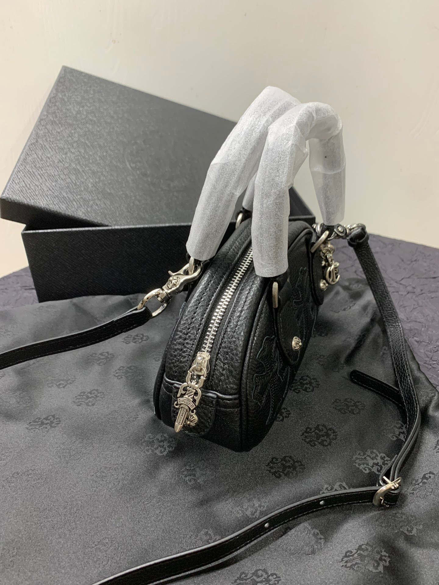 クロムハーツ「Chrome Hearts」クロスロゴ トートバッグ