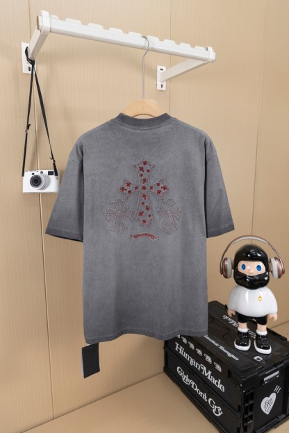 クロムハーツ「Chrome Hearts」サンスクリット3DエンブロイダリーTシャツ