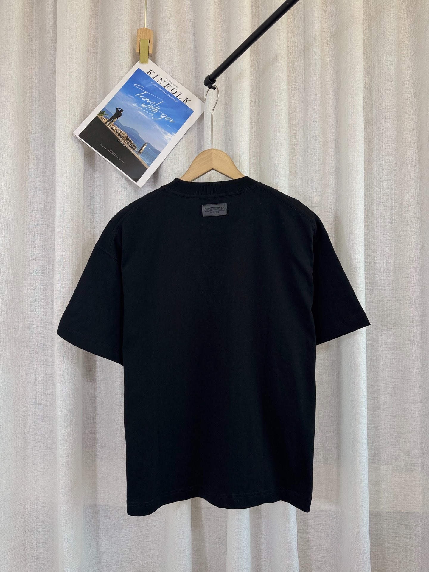 クロムハーツ「Chrome Hearts」ホースシュー＆クロス パールプリント Tシャツ