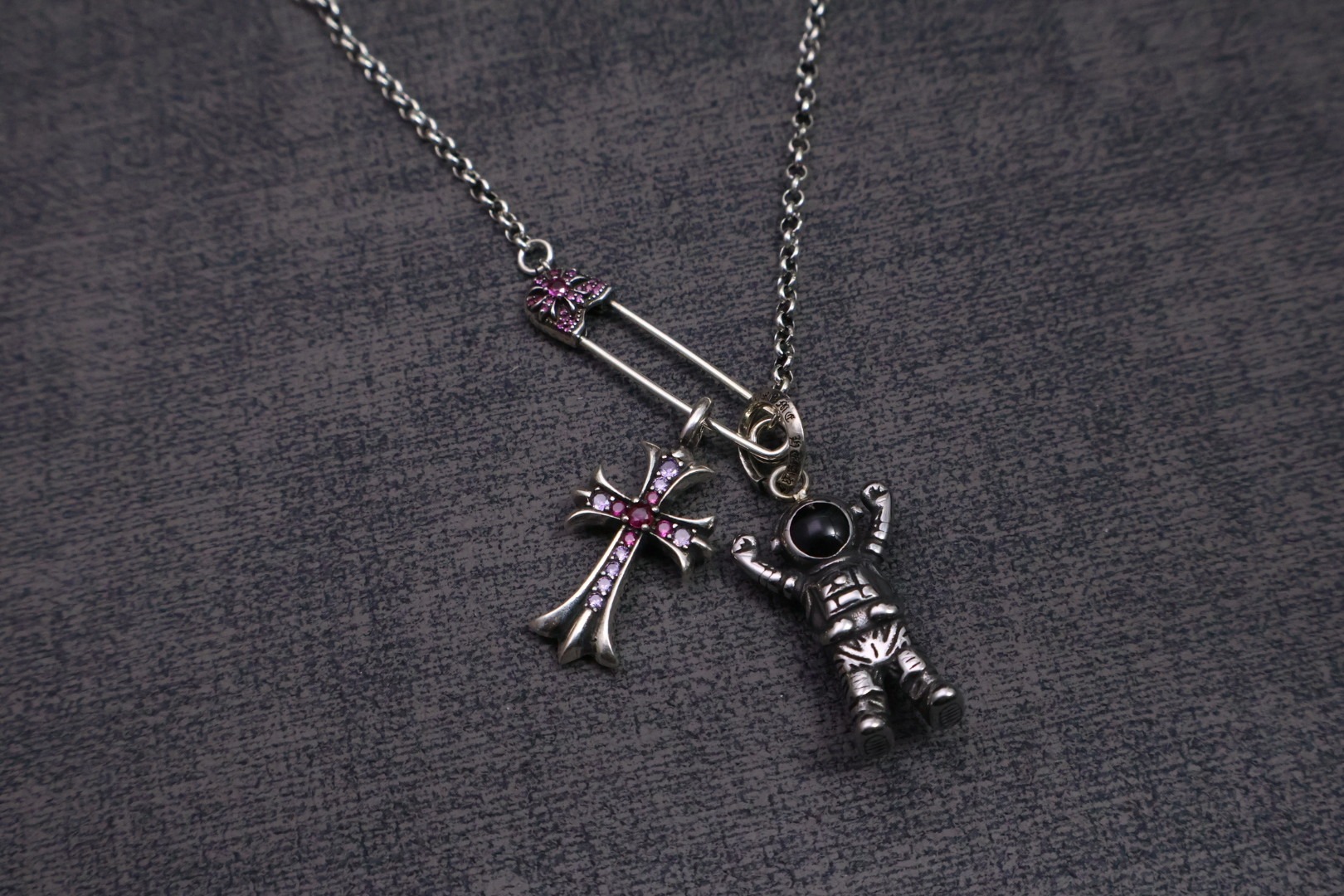 クロムハーツネックレスです