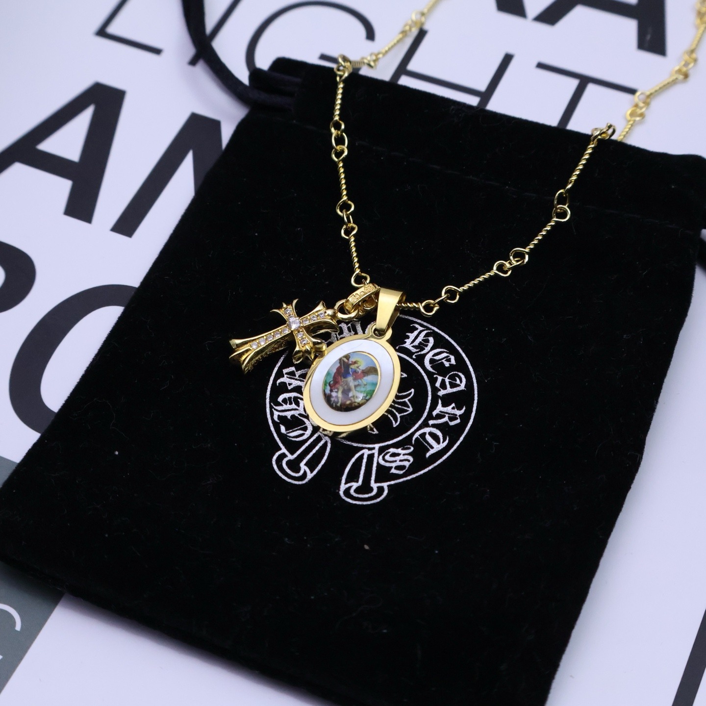 クロムハーツ「Chrome Hearts」ヴィンテージクロス&フラワー ペンダントネックレス