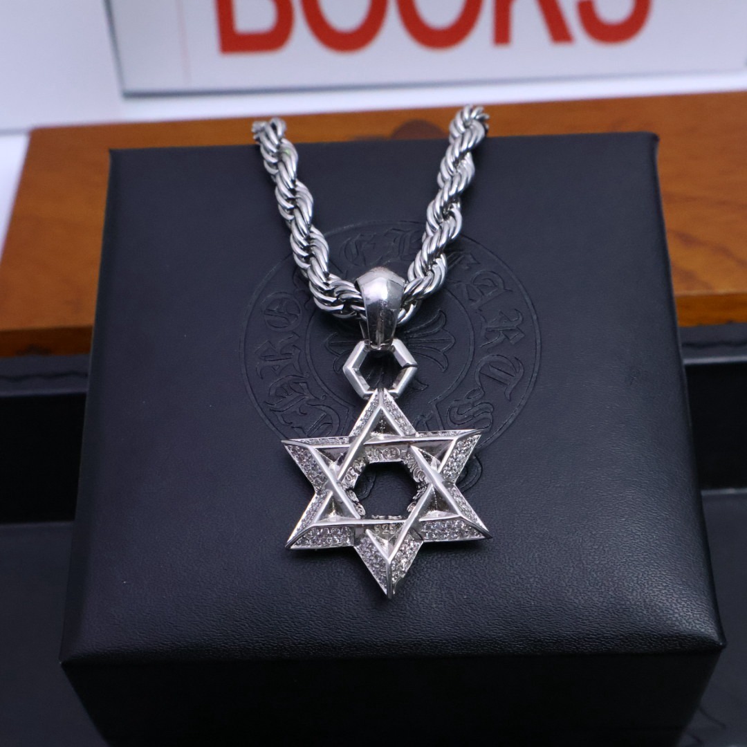 クロムハーツネックレスです