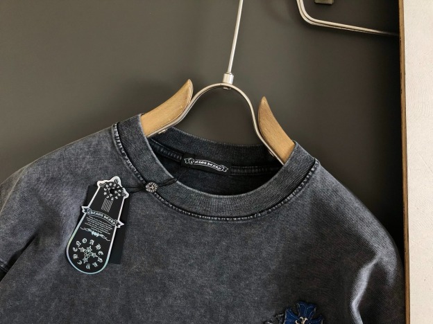 クロムハーツ「Chrome Hearts」ヴィンテージサンスクリットTシャツ