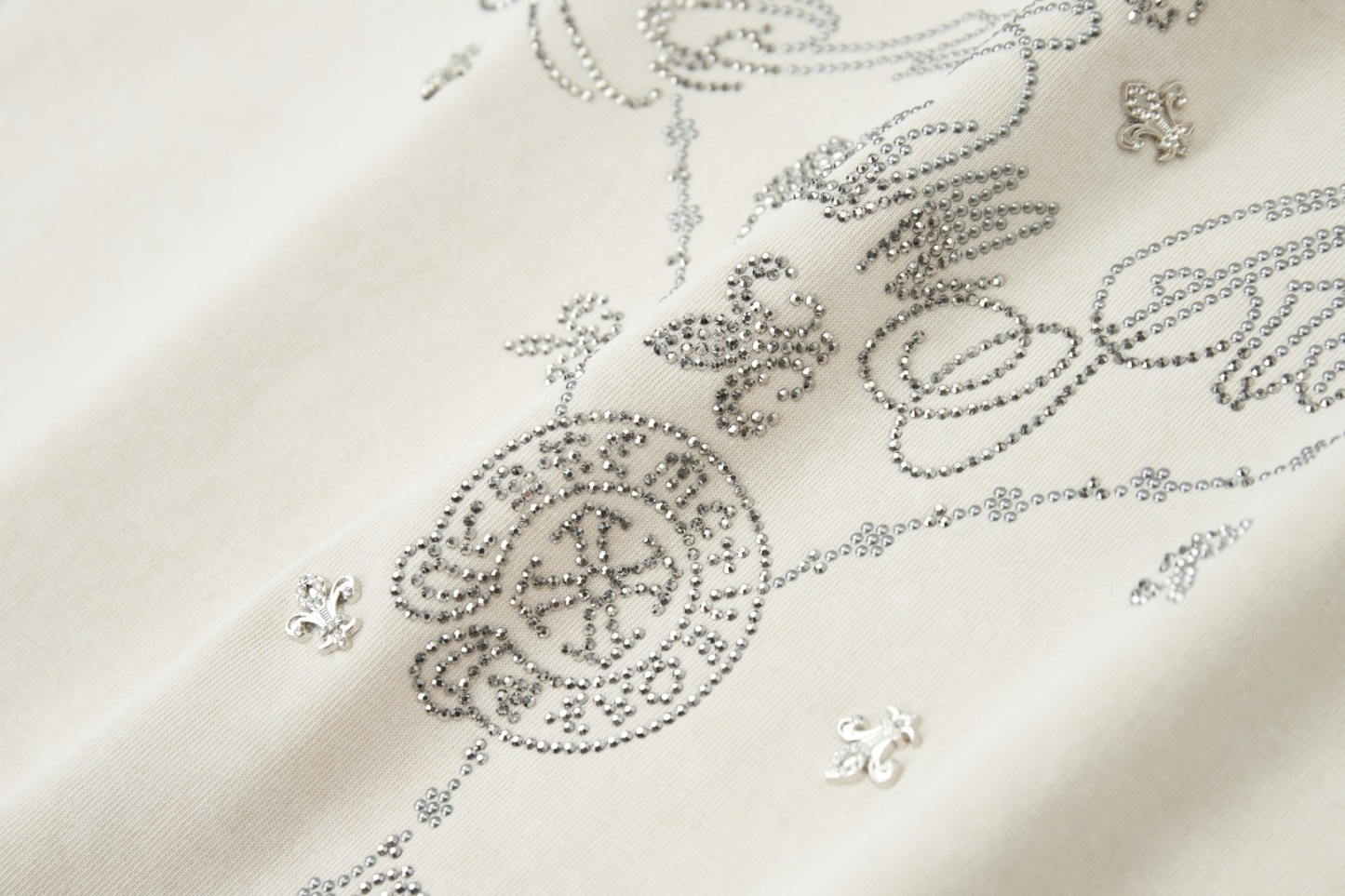 クロムハーツ「Chrome Hearts」クロスデザインTシャツ + 半袖Tシャツ（S/M/L/XL）