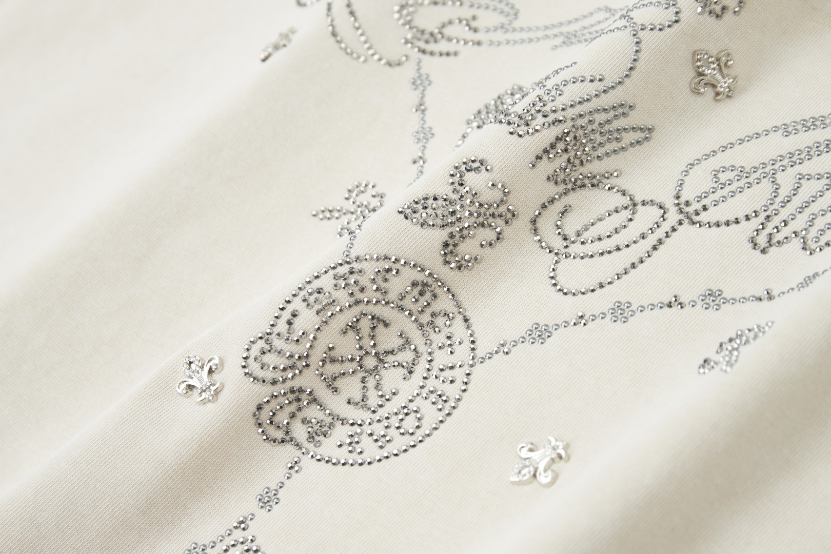 クロムハーツ「Chrome Hearts」クロスデザインTシャツ + 半袖Tシャツ（S/M/L/XL）