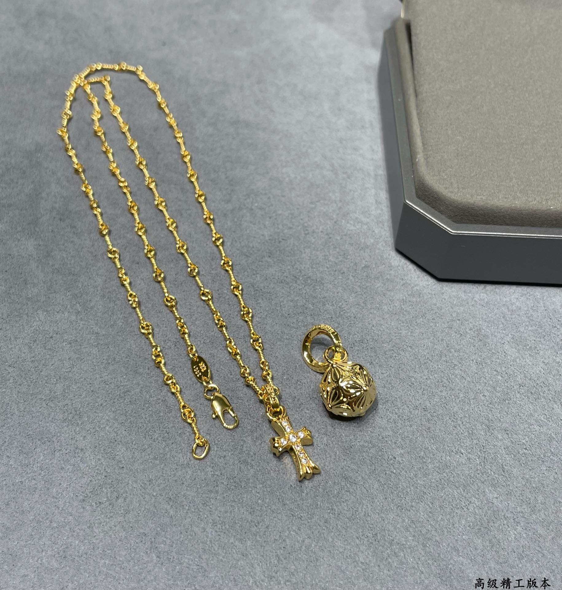 クロムハーツ「Chrome Hearts」 ビーズチェーンクロスペンダント ネックレス