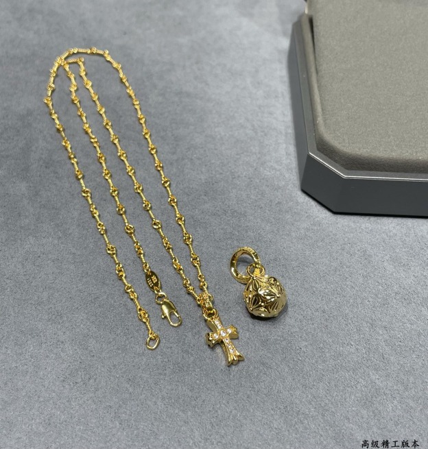 クロムハーツ「Chrome Hearts」 ビーズチェーンクロスペンダント ネックレス