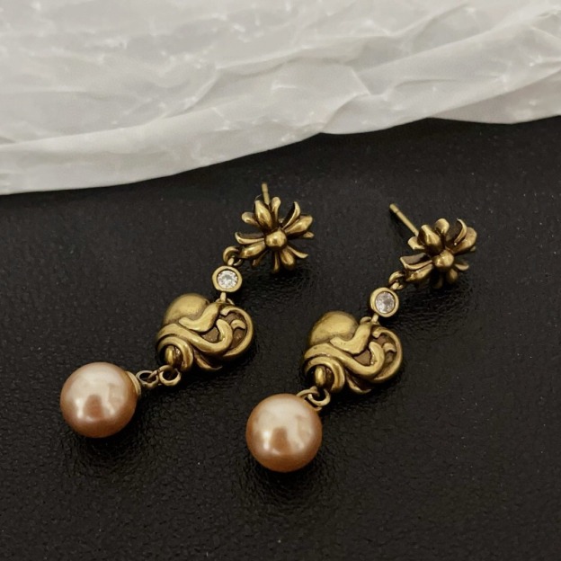 クロムハーツ「Chrome Hearts」クロムハーツ クロス&ハートパールピアス S925 ピアス