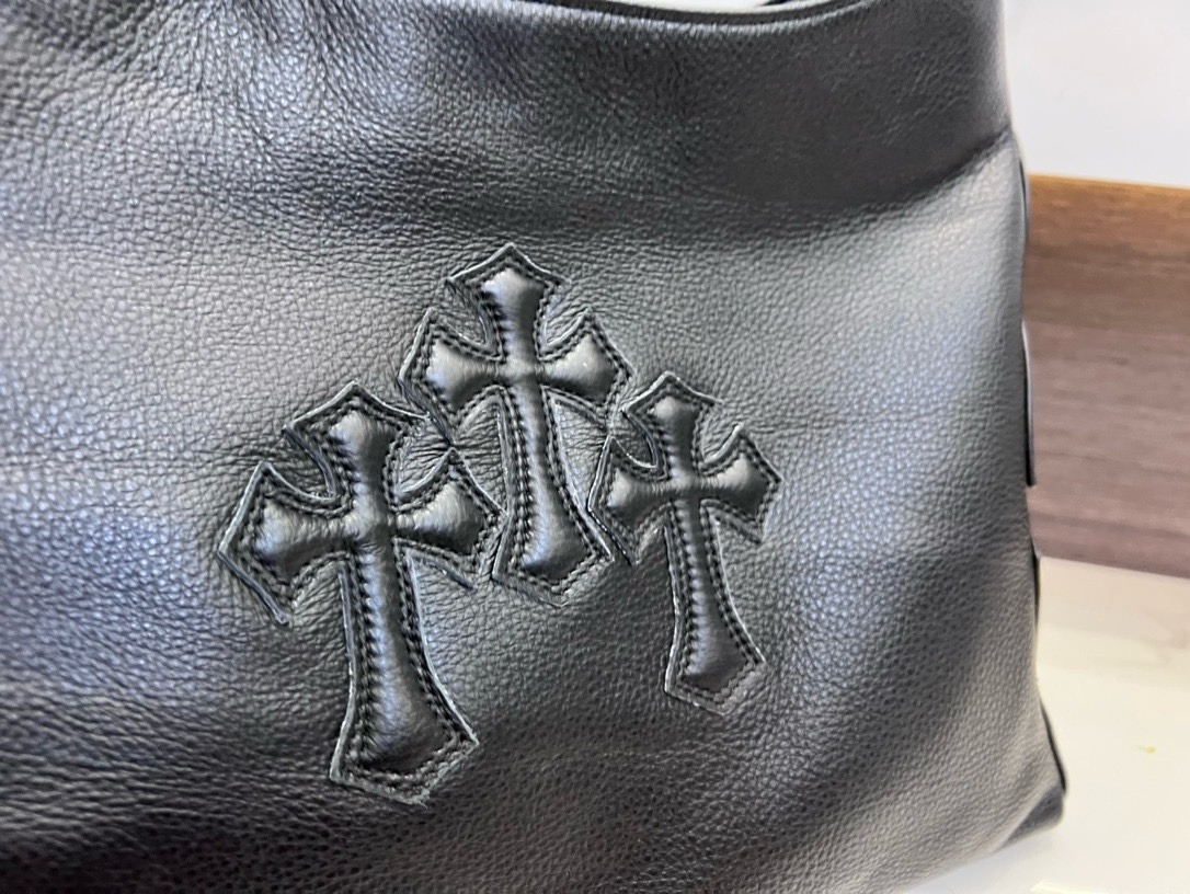 クロムハーツ「Chrome Hearts」 トートバッグ クロスモチーフ 33×24cm