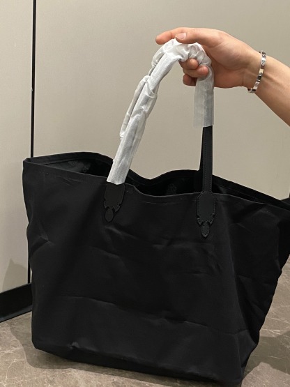 クロムハーツ「Chrome Hearts」ナイロン トートバッグ