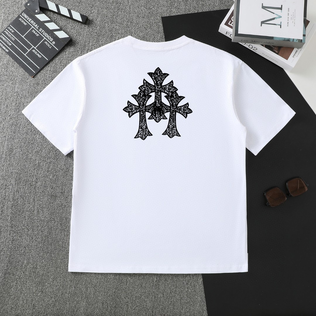 クロムハーツ「Chrome Hearts」ミニマルロゴTシャツ