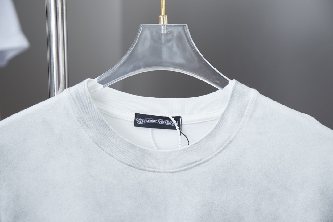 クロムハーツ「Chrome Hearts」ヘビーウェイト ストーンTシャツ