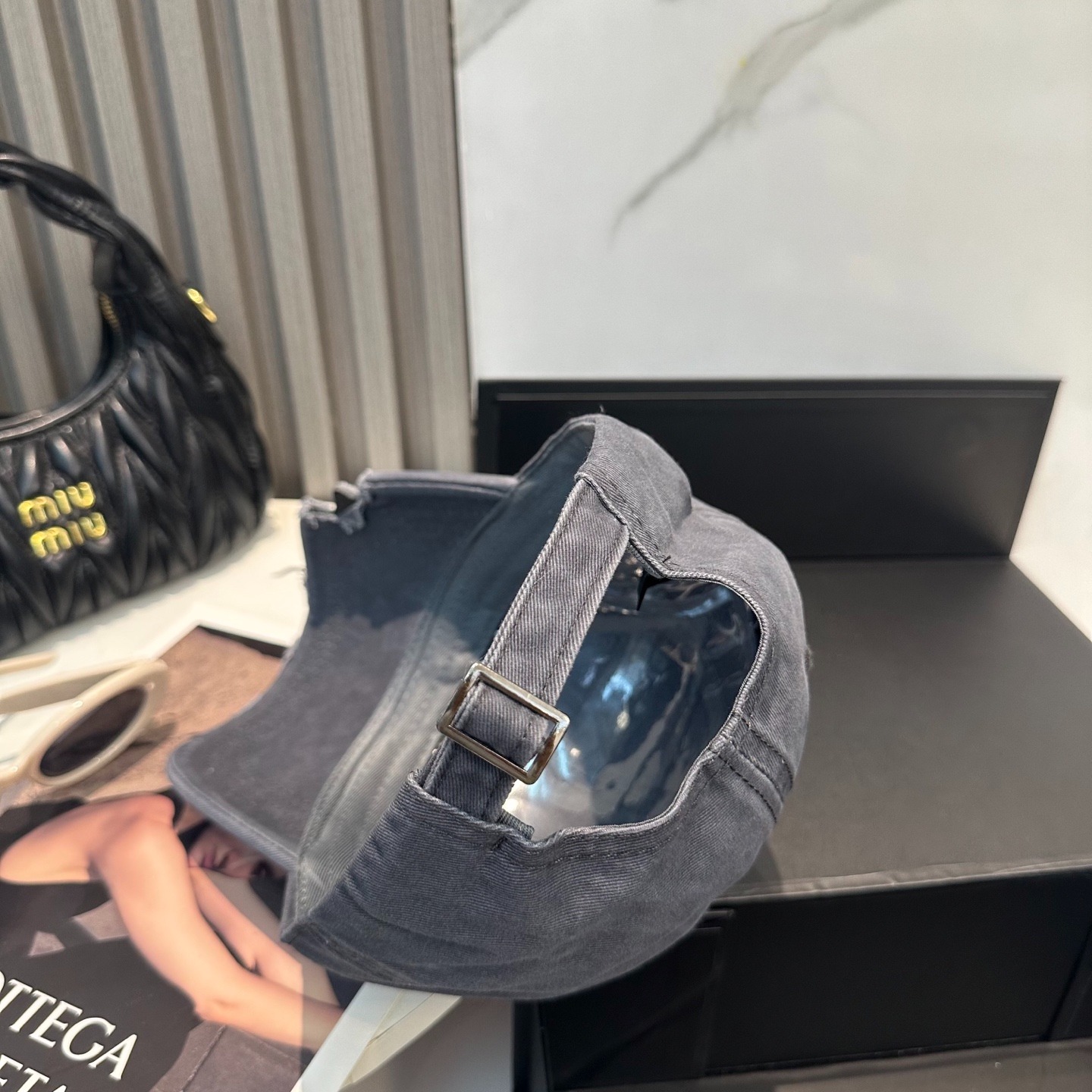 クロムハーツ「Chrome Hearts」クロスエンブレム スナップバック キャップ