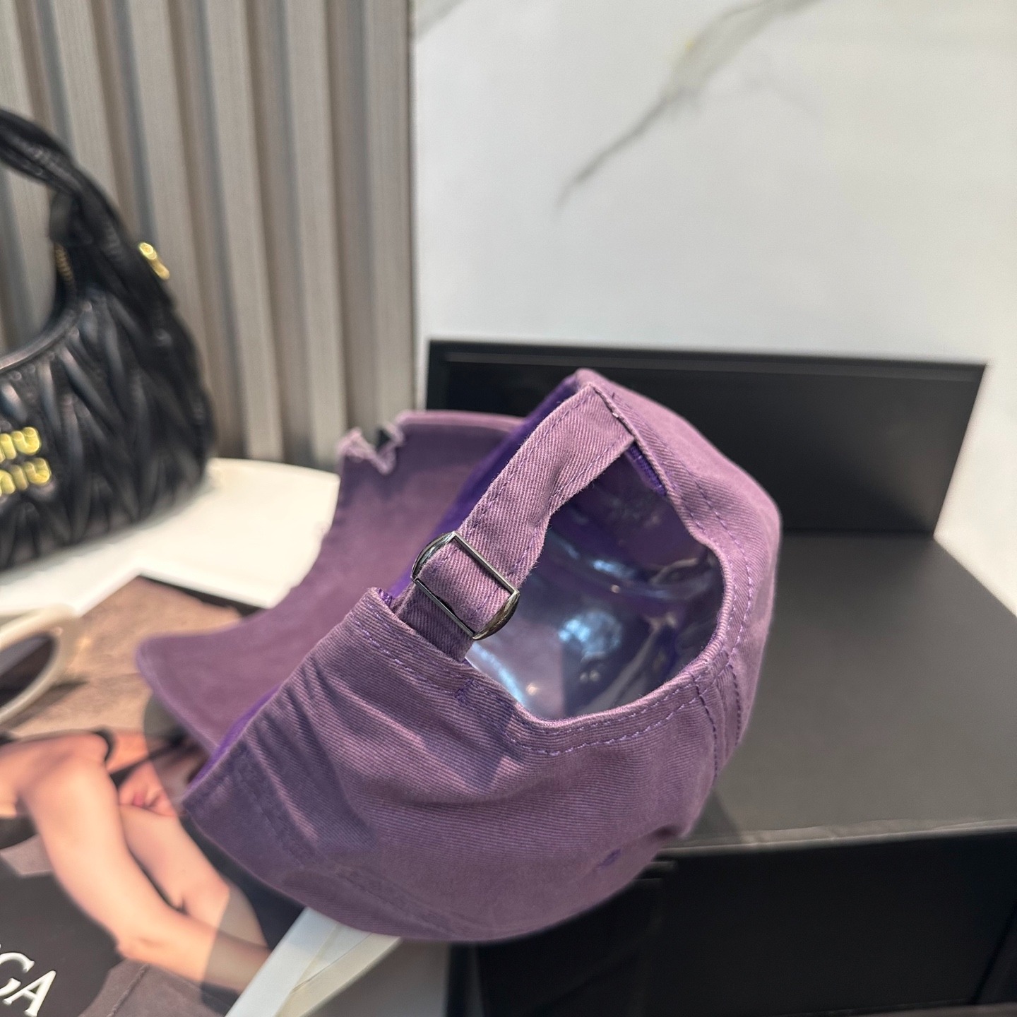 クロムハーツ「Chrome Hearts」クロスエンブレム スナップバック キャップ