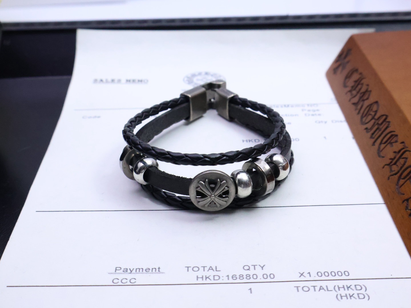 クロムハーツ「Chrome Hearts」 Rebel Gothic Cuff Bracelet