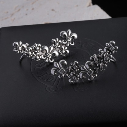 クロムハーツ「Chrome Hearts」クロムハーツ イヤーカフ＆ピアスセット S925 イヤージュエリー