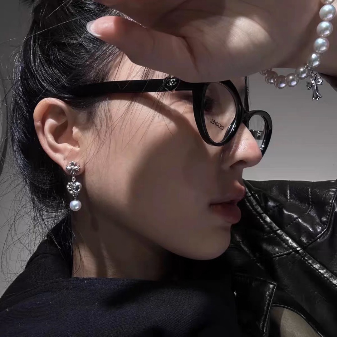 クロムハーツ「Chrome Hearts」クロムハーツ ニューコレクションピアス S925 ピアス